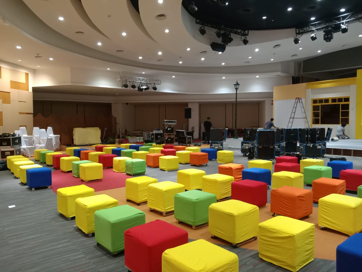 suryajayaevent1's tweet image. GUDANG SEWA SOFA PUFF MENARIK SIAP KIRIM AREA JAKARTA 

Untuk info lebih lanjut hubungi nomor dibawah ini via wa atau sms : 082181181975 ( mita ) 081317490812  (sumi)

#sewasofa #sofapuff