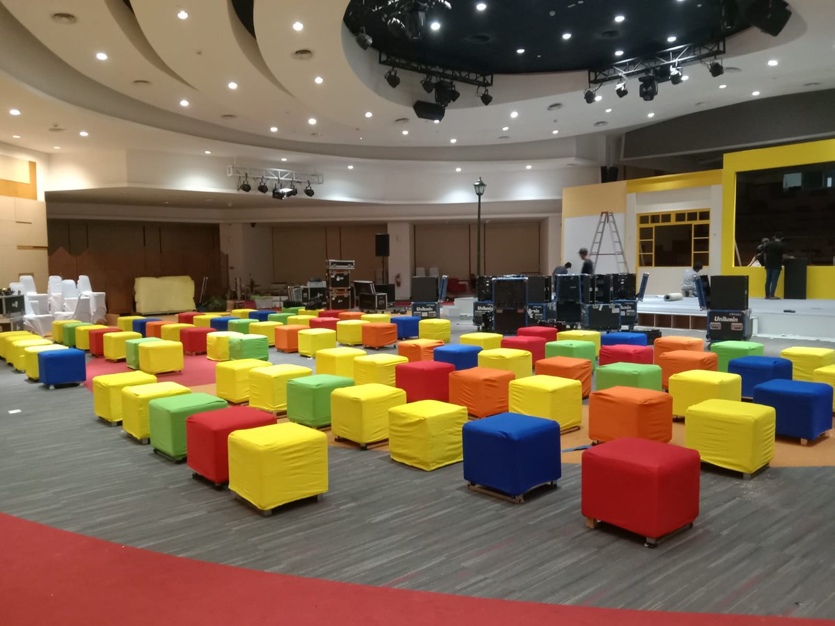 suryajayaevent1's tweet image. GUDANG SEWA SOFA PUFF MENARIK SIAP KIRIM AREA JAKARTA 

Untuk info lebih lanjut hubungi nomor dibawah ini via wa atau sms : 082181181975 ( mita ) 081317490812  (sumi)

#sewasofa #sofapuff