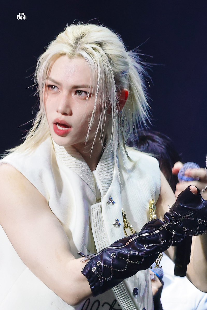 Flash_Felix0915's tweet photo. 240802｜Lollapalooza HD

#felix #필릭스 
#straykids     #스트레이키즈 https://t.co/C3YJg1v2lw