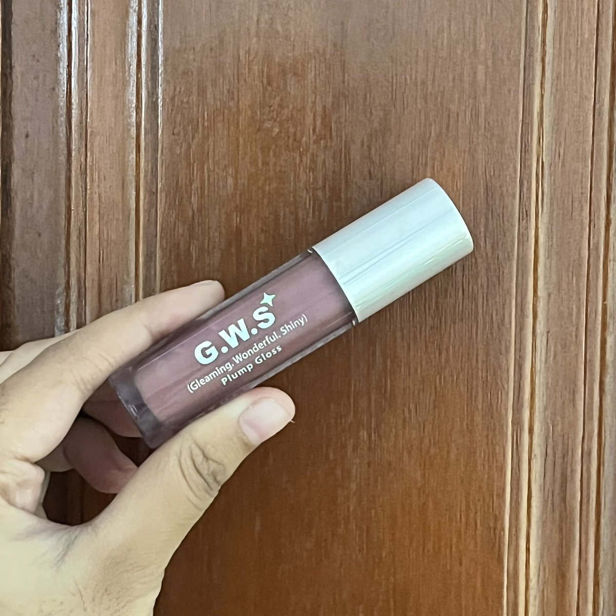 cigg4sec's tweet photo. WTS‼️
MOP G.W.S shade 04 Mauversal 50k onlyyy
pemakaian beberapa kali dijual karena shade kurang cocok.
COD bisa sekitar UI/cibinong, or by toko oren🍊
#Zonajajan #zonauang #mopgws #gws #mauversal #lipgloss https://t.co/nsI3fJtsEr