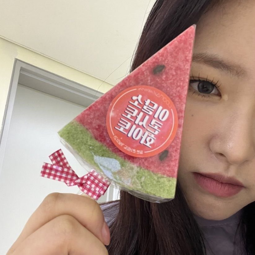 room4hye's tweet photo. BIG DAY FOR HYEJU https://t.co/zudysefM29