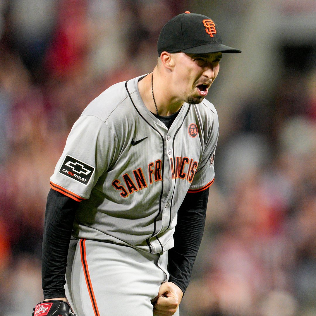 Ta-da! A no-hitter magic show 🪄