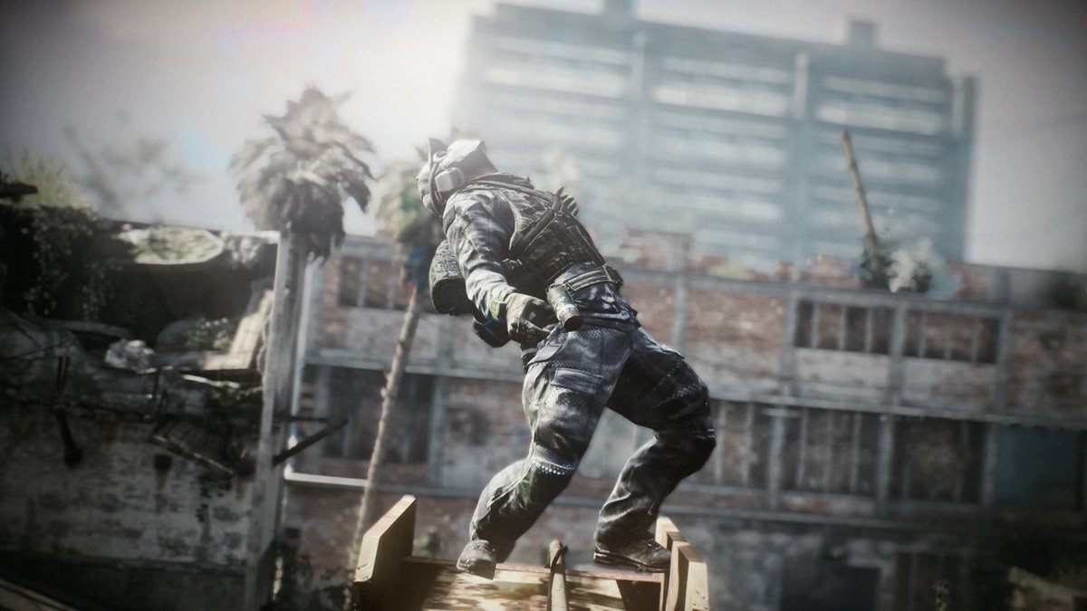 SOLUS II <a href="/exilesolus/">EXILE</a>