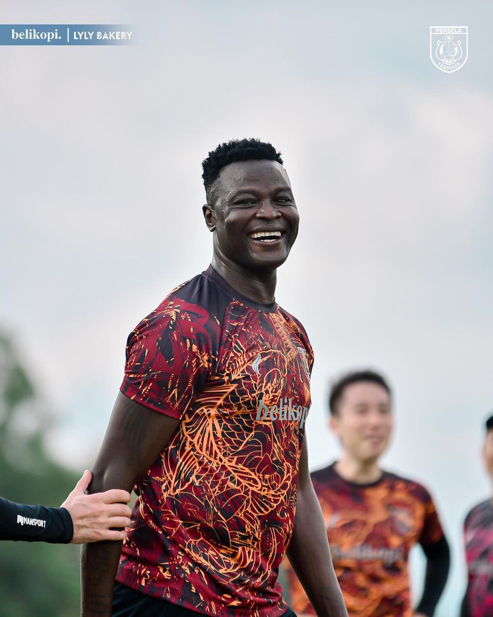 MafiaWasit's tweet photo. Persela mode boros Jilid 2 https://t.co/pA6uliyauY