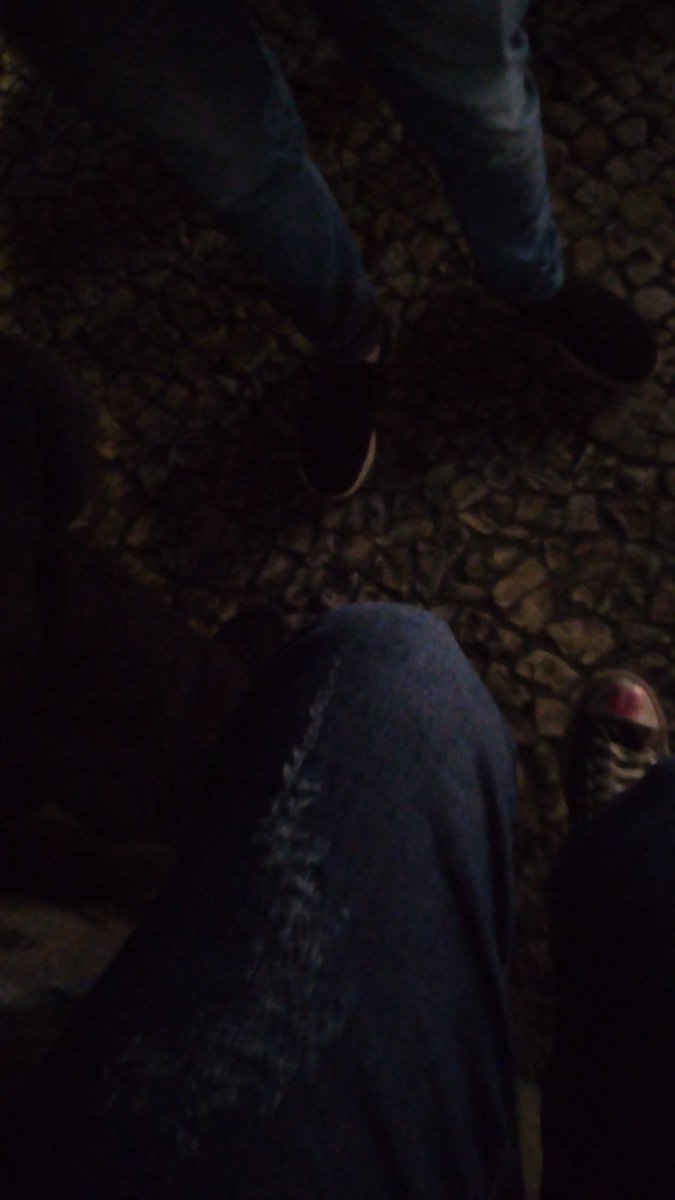 batyuri's tweet photo. Rolê de sexta no Shopping Tucuruvi com meu parça e companhia #rolecomosparca #companhia #shoppingtucuruvi #roles #rolezin #rolezemo #rolededomingo #domingo #domingou #dominguemo #teen #teenager #teenlife #batyuriplays #emo #emocore #emoteen #emocute #emobr #emolife #emostile #alt https://t.co/fq8sw09UCF