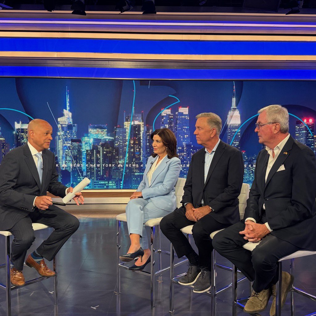 DavidUshery4NY's tweet photo. Tonight at a 11 after the Olympics, a candid conversation with the Governors of New York, New Jersey and Connecticut about smart phones in school, social media, and teen mental health. @NBCNewYork @GunaRockYa https://t.co/KCYPNvmpcs