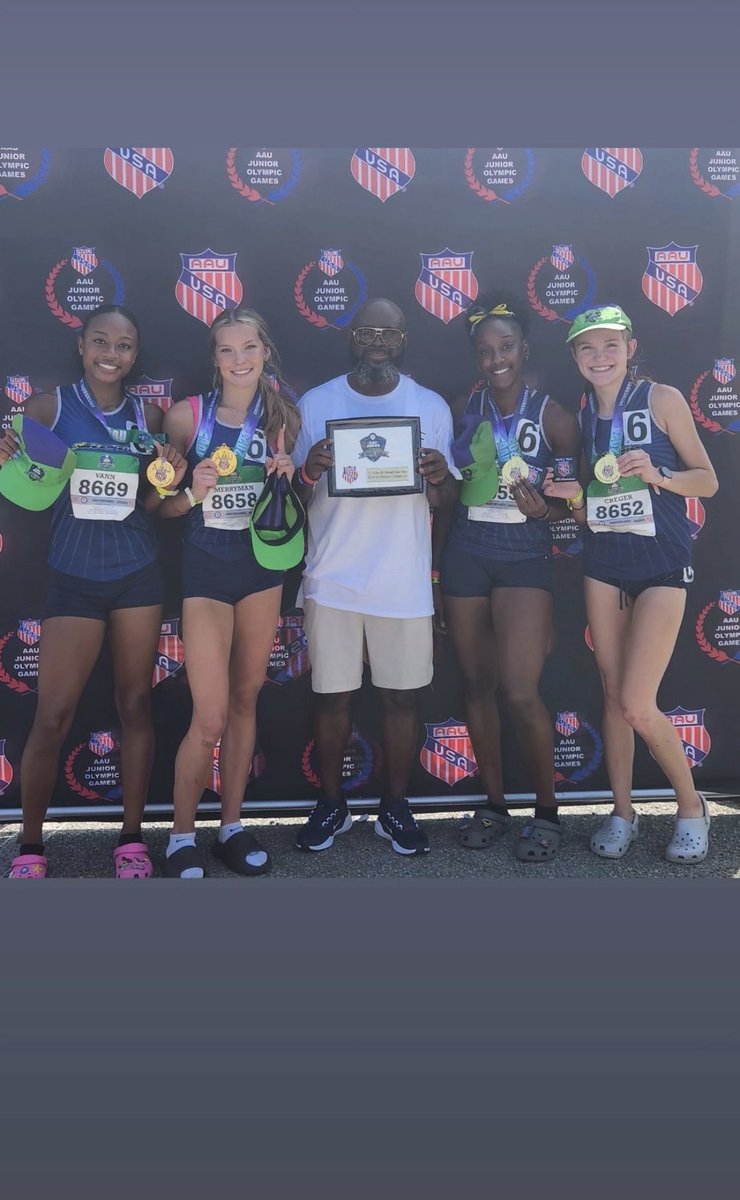 kyla_joy10's tweet photo. My girls and I are the 2024 17-18 4x8 National champions!!! We gapped the competition by 27 seconds. I’m so so proud of my team❤️ @D_Delster @tnmilesplit @camryn_merryman @Brea_Vann @avacreger https://t.co/IyPUvk5HHu