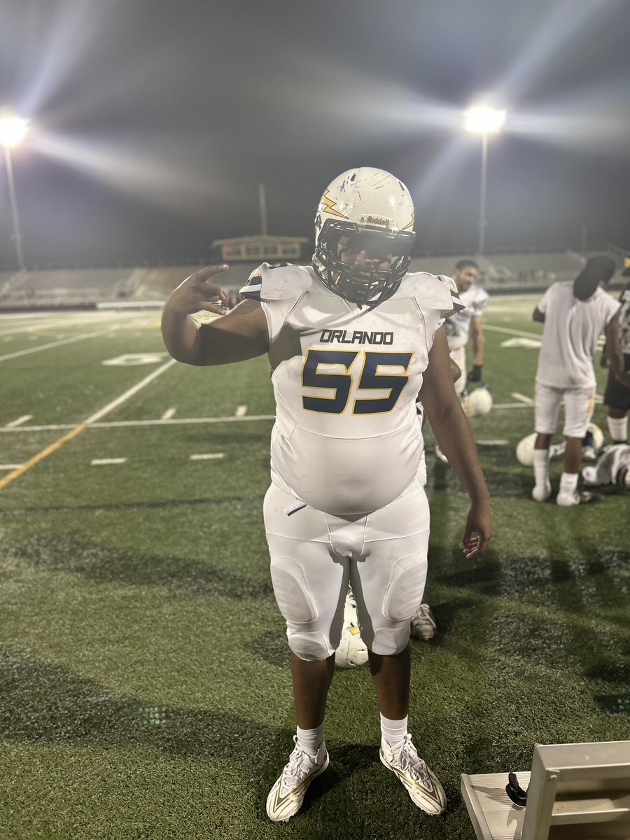 dontethadon's tweet photo. God gave me this dream for a reason wanted to praise the most high on blessing me with my talent and ability to play the game I love 🙏🏽💯 https://t.co/rjlDDAOWgp