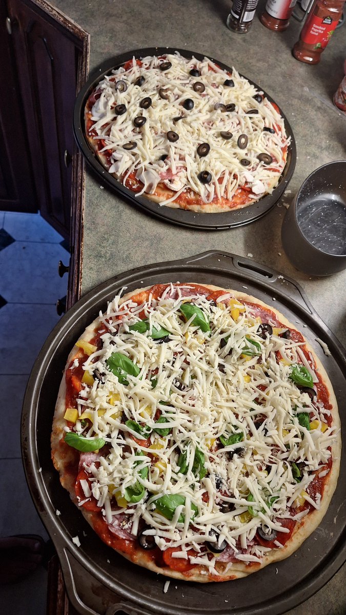 Bugbott69's tweet image. Pizza Pizza #pizz