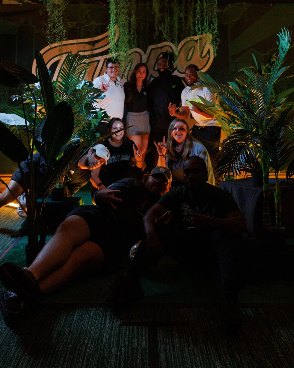 This time last week we finished breaking down from our first set of media day shoots.

Excited for Bulls Nation to see the hard work of our crew that included these custom built sets for 📸 &amp; 🎥 assets that’ll be used in-venue &amp; on social. 🤘