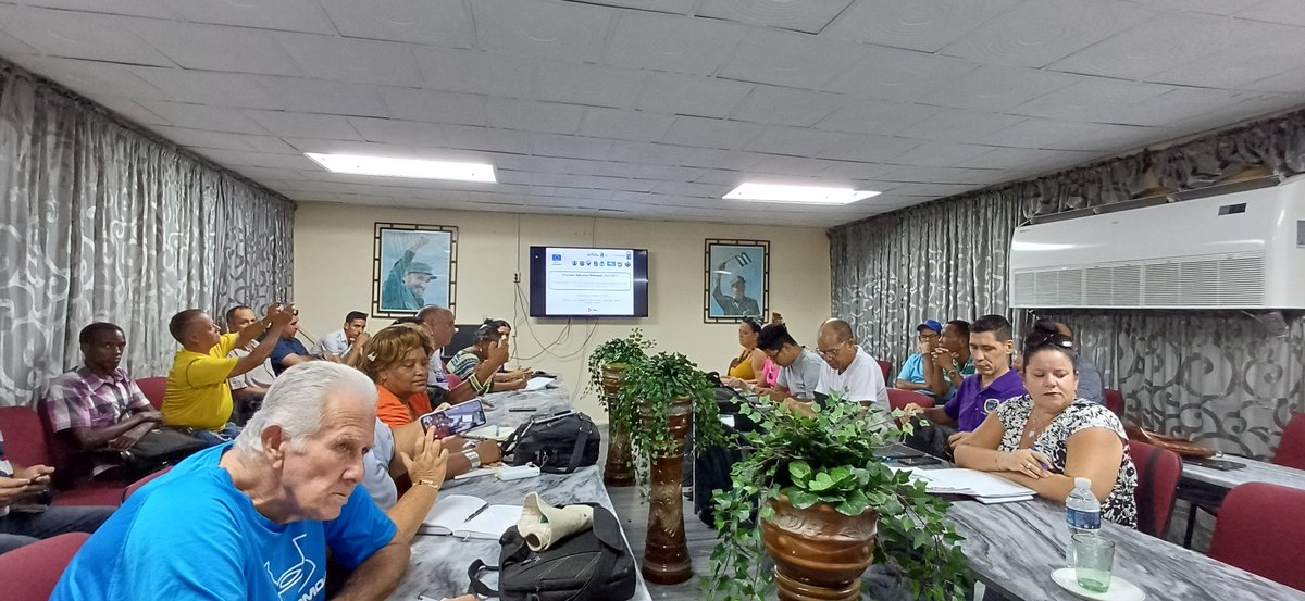 DarieldeLenGar1's tweet photo. Excelente jornada en #LaIslaDeLaJuventud, junto al equipo de Municipios Sostenibles de allí. Agradecemos a las autoridades municipales.
@MEP_CUBA @CEDEL17 @aics_lavana @PNUDCuba @UEenCuba https://t.co/D13YclktYY