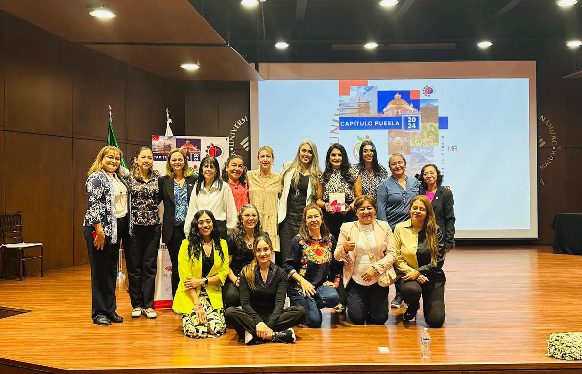Gracias al col mexicano de nutriólogos <a href="/CMN_AC/">Col Mex Nutriólogos</a> y al Cap de Puebla por invitarme a sus jornadas, un gusto escucharlos y compartir con uds! <a href="/1CINyS/">CINyS - INSP</a>