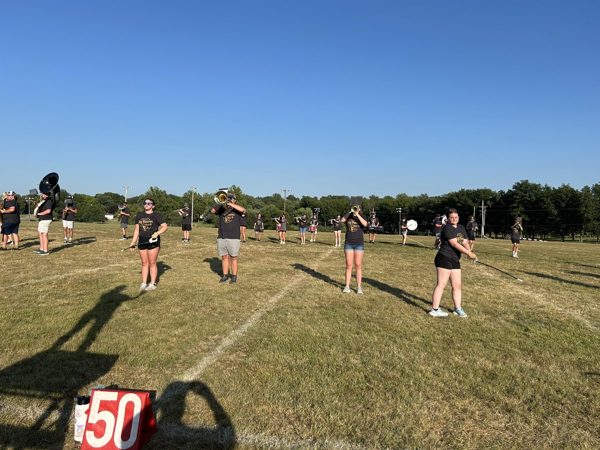 APSBulldogBands's tweet photo. Way to go Bulldog Marching Band! You have a lot to be proud of! Thanks for a great week of band camp capped by an amazing exhibition performance tonight! You showed a lot of resilience and character this week! 🎼🎵🎶🐾 https://t.co/QjryvTWwqV