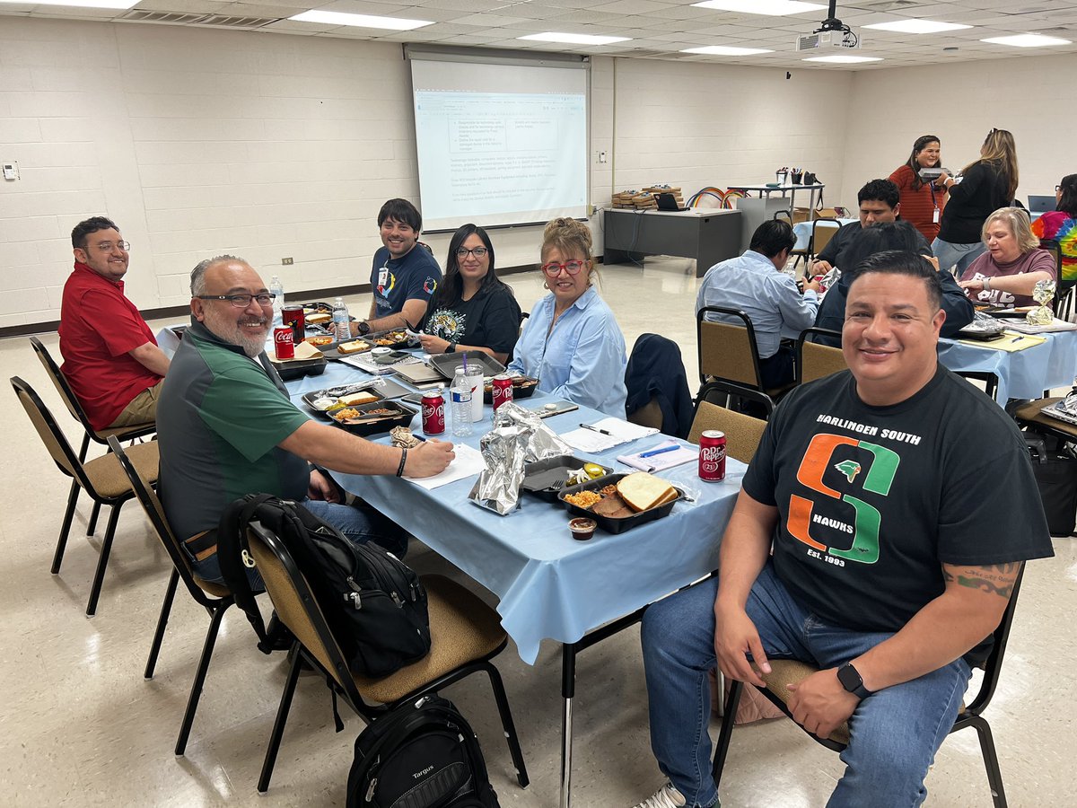 HCISD Library Services - Secondary Schools tweet media