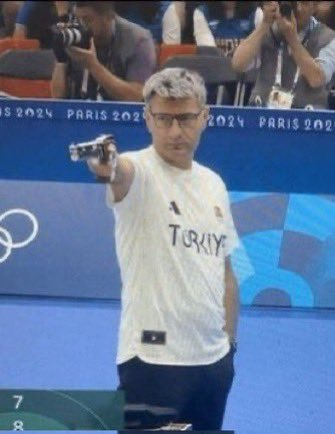 Kaitlyn with a                  Phil with a News of
nuanced and                   the Butt story
brilliant theological 
take on a hot button
Issue