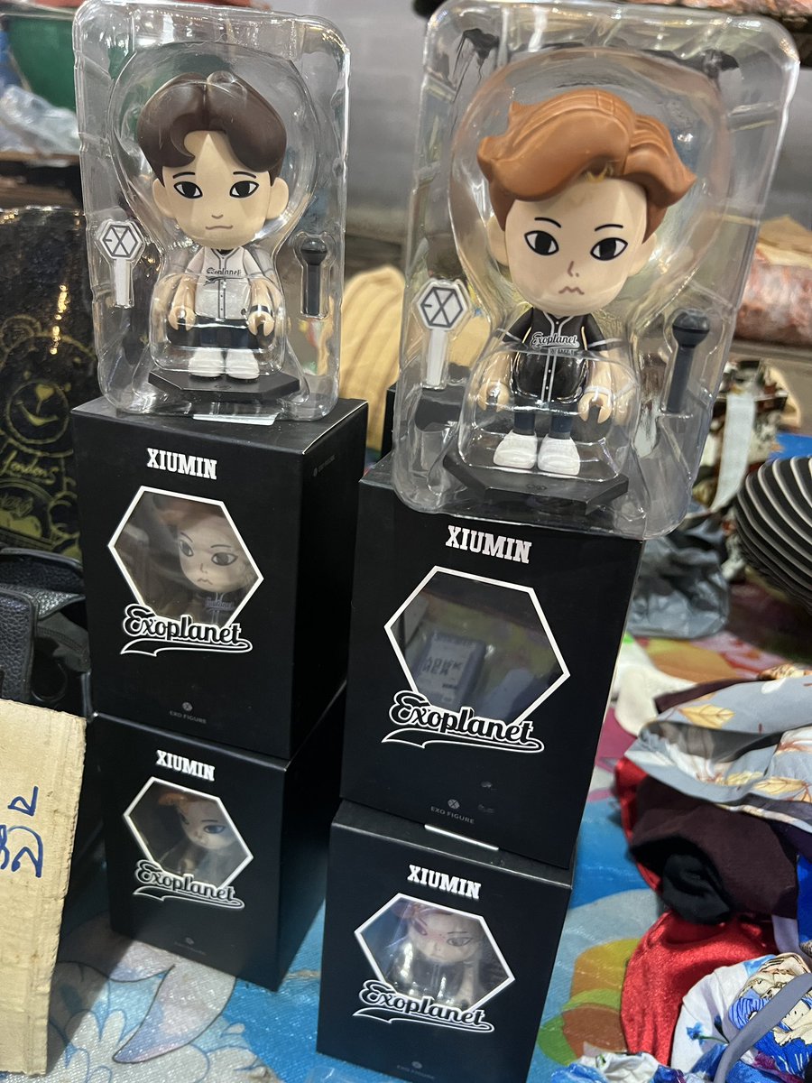 numberneung's tweet photo. ขายฟิกเกอร์ แบค พี่หมิน จงแด ของใหม่ มือ 1แกะกล่อง เหลือ 5 ตัว
ตัวละ 290 บาท ส่ง 50 บาท 
นัดรับหน้ฝคอน(ดีโอ) 2 วัน 
#ตลาดนัดexo  #ตลาดนัดEXO  #exo #baekhyun 
#FANCONCERT_BLOOM_inBKK https://t.co/nMasrqi6n8