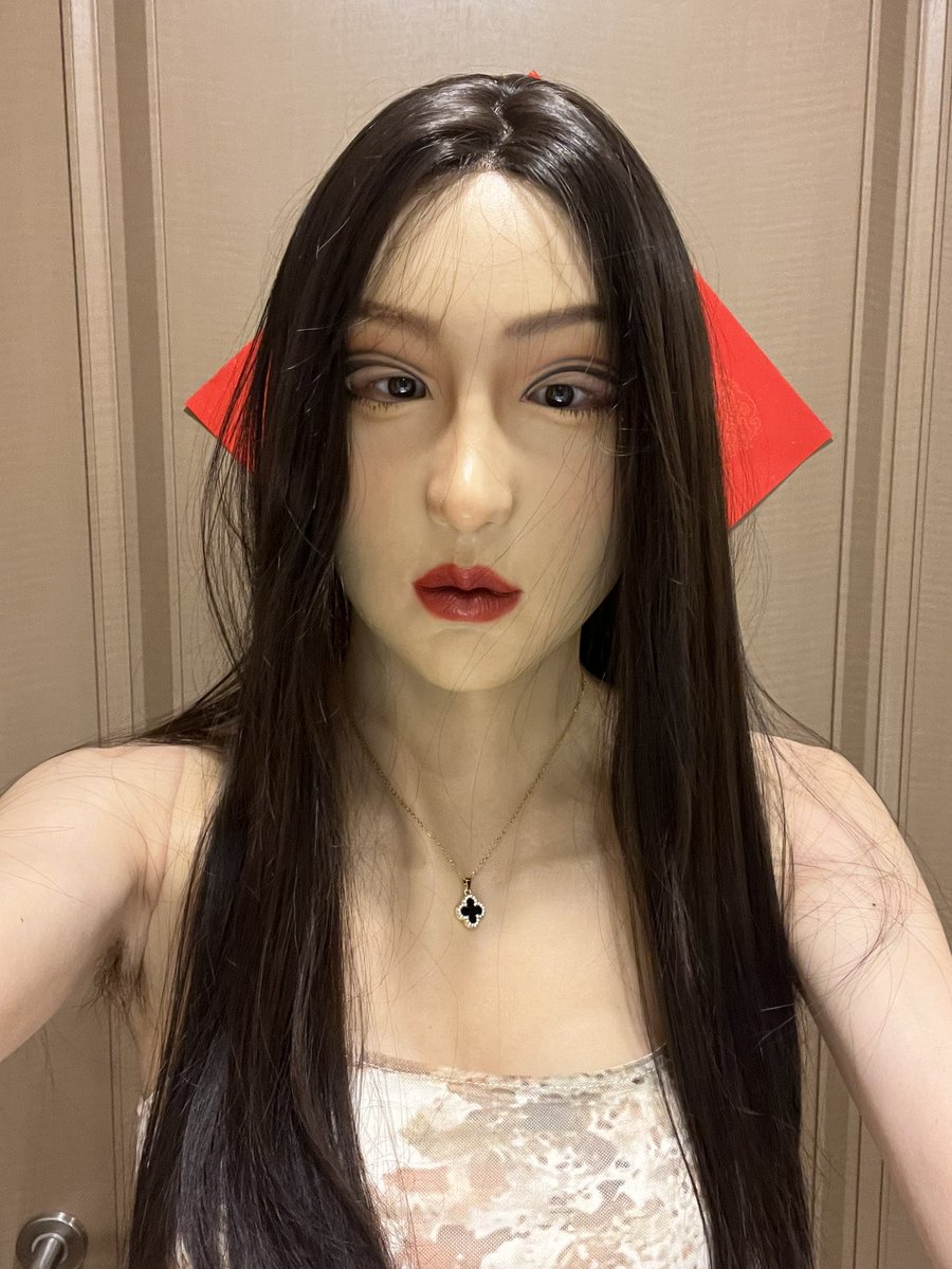 今天这条裙子好看吗？
