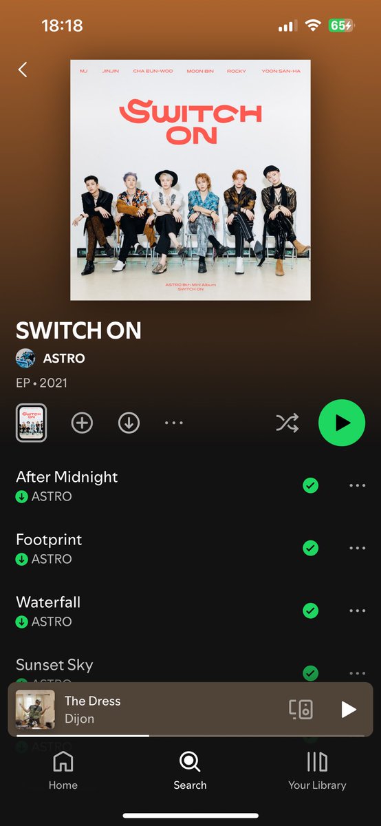dompling24's tweet photo. HAPPY THREE YEARS TO SWITCH ON ERA😭 I miss the boys so much♥️ https://t.co/S8S892KjqD