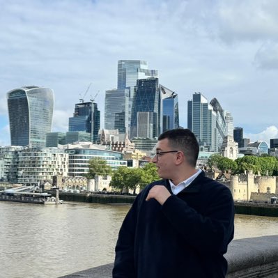 Abdeen_2001's tweet photo. LDN tourist 📸 https://t.co/guORXQv8Wd