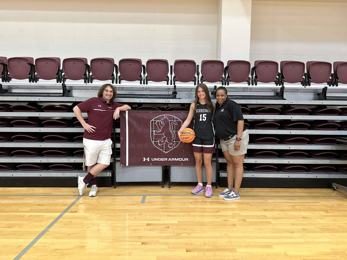 Addison Kemp tweet media