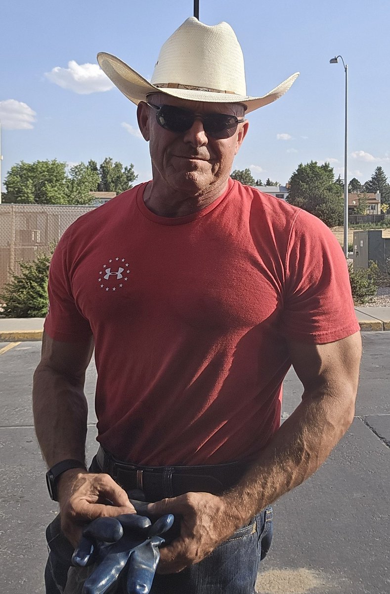 jakelogan's tweet photo. Still working, but I want to say goodnight to all my MAGA brothers and sisters.
God bless you all. 
#MAGA #Trump2024 https://t.co/XdXtnJ0cAa