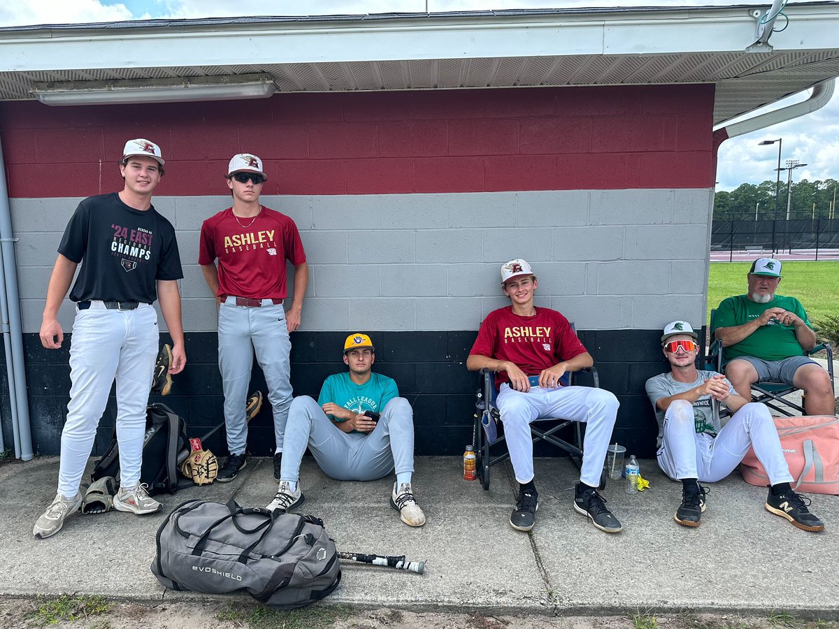 Some of our C35 2025 crew hitting the college prospect camps &amp; on a mission to find their future homes.#uncommitted <a href="/WillHartzell45/">Will Hartzell</a> <a href="/drew_potter23/">Drew Potter</a> <a href="/Garrettpowell25/">Garrett Powell</a> <a href="/GabeKuznik/">Gabe Kuznik</a> <a href="/Coleman_Cross5/">Coleman Cross</a>