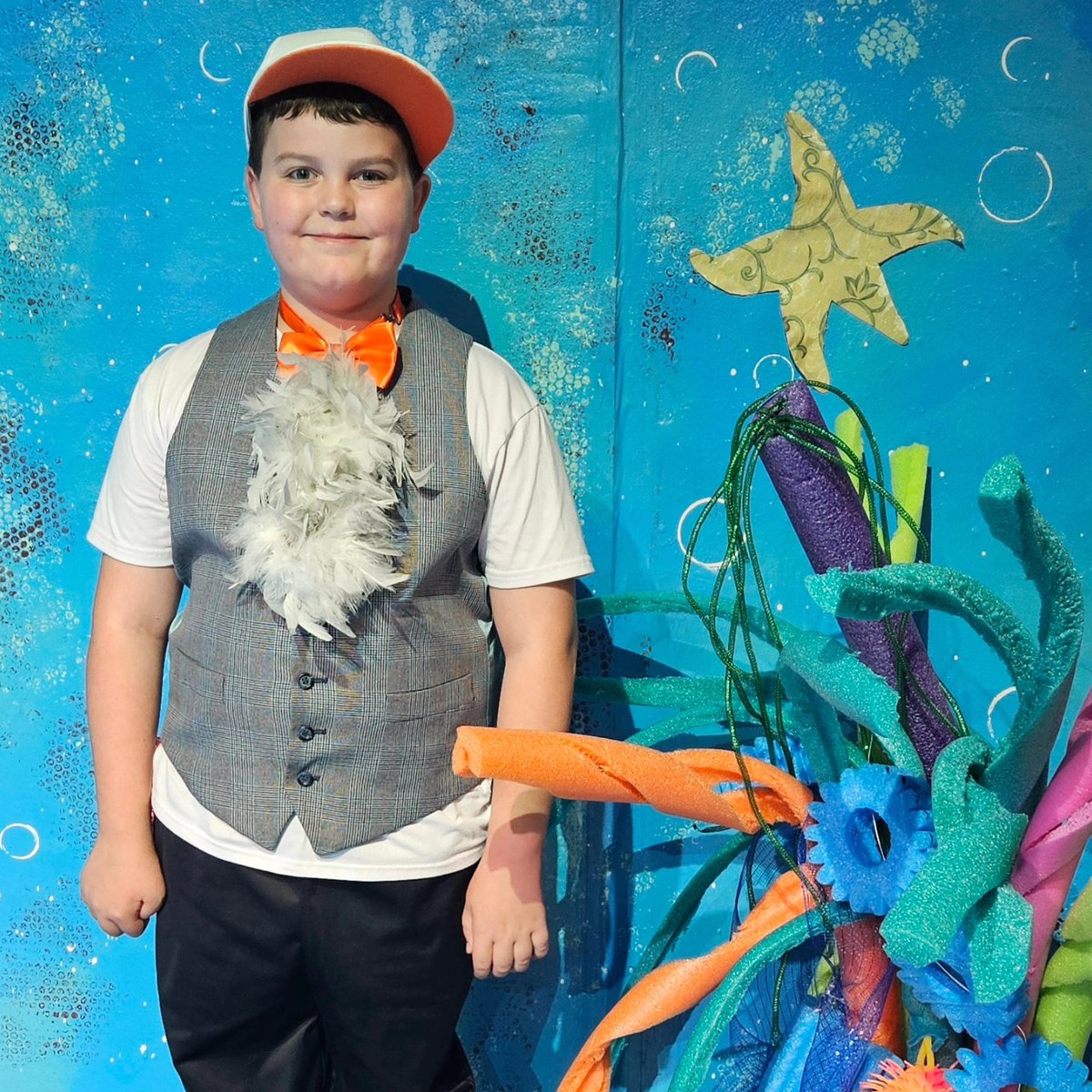 AuthorAugustA's tweet image. Tonight was opening night at @northernstartheater #findingnemo #pelican #narrator training for @WWE