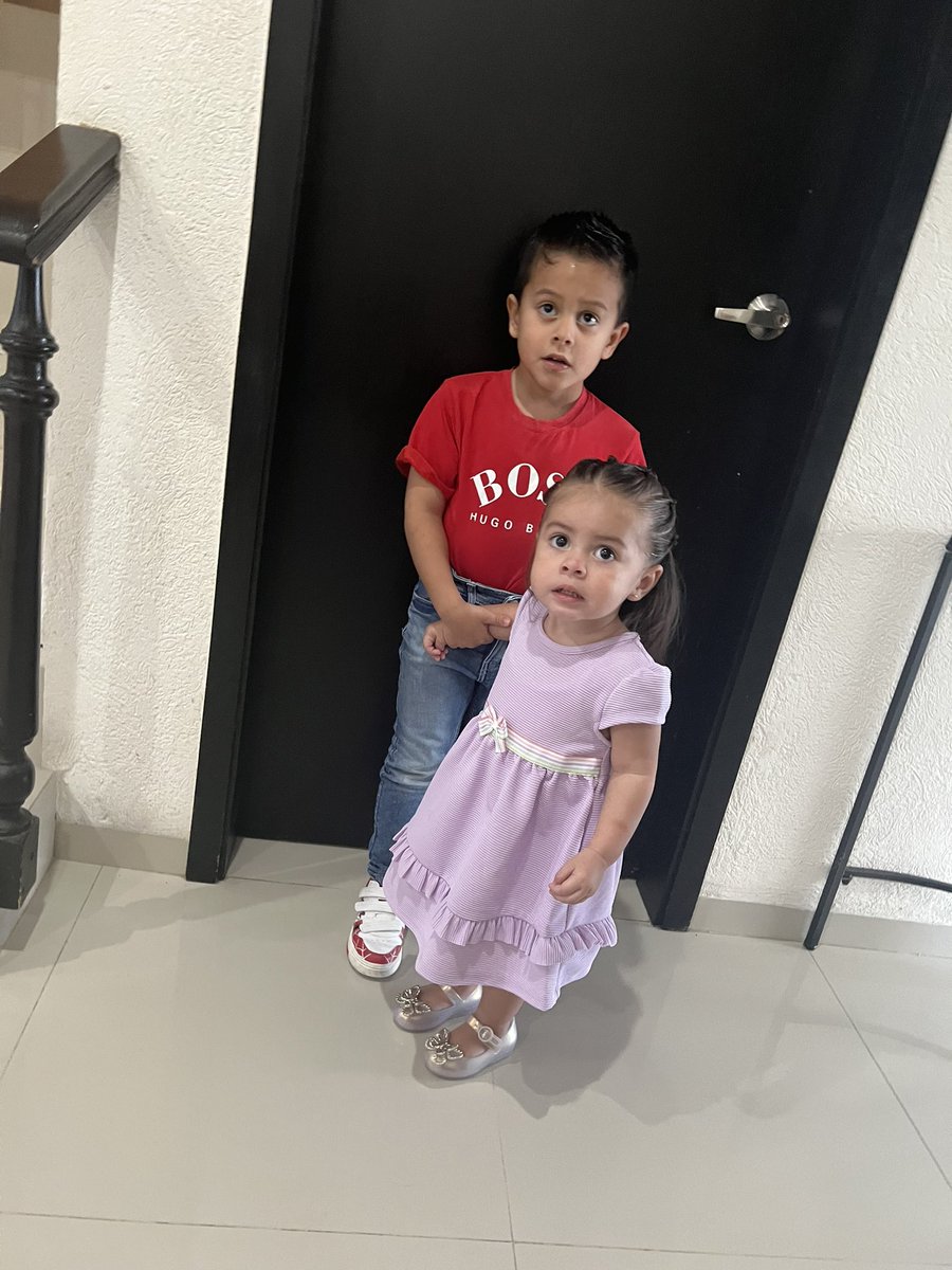Scruumpii's tweet photo. Los amores de
Mi vida ❤️👑 https://t.co/RqHEceOn7r