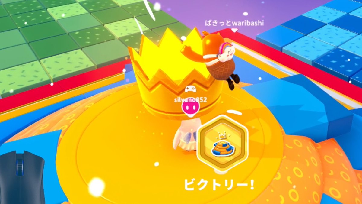 大きいクラウン相方に被せてあげる！！
<a href="/lky_723/">Karriebee</a>