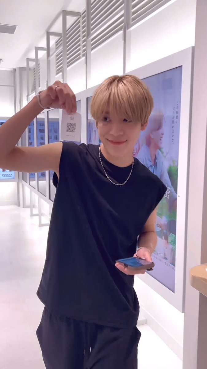 timeleszの松島聡くんの髪型がめちゃくちゃかわいいんすよね🥹💚(大橋