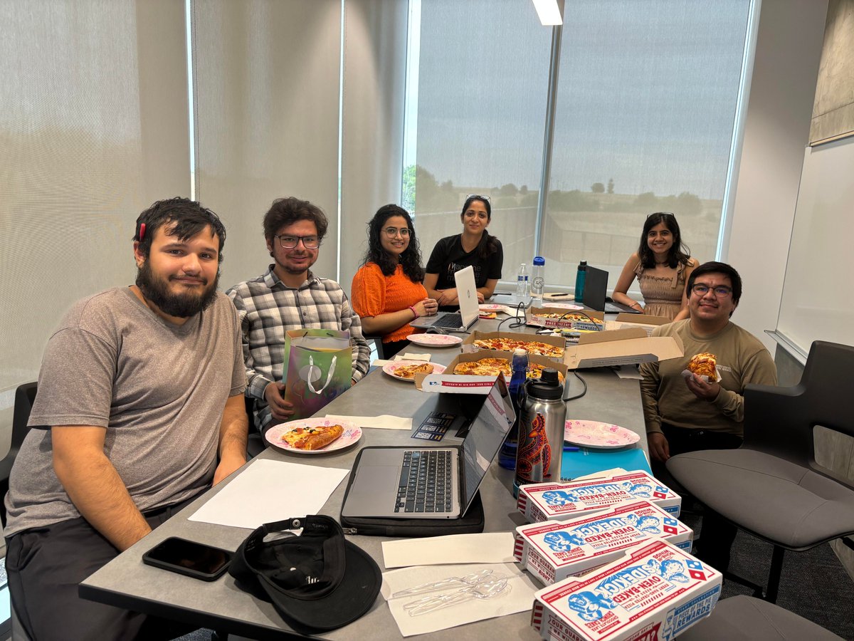 Exciting farewell to <a href="/OrozcoOfficial/">Juan</a> including a poster session and pizzas! Thanks a lot Juan for your great work during the summer and <a href="/ucmerced/">UC Merced</a> <a href="/UCMChemistry/">UC Merced Chemistry</a> for making it possible through the UC Merced-Mexico Climate exchange program. Best of luck, Juan!