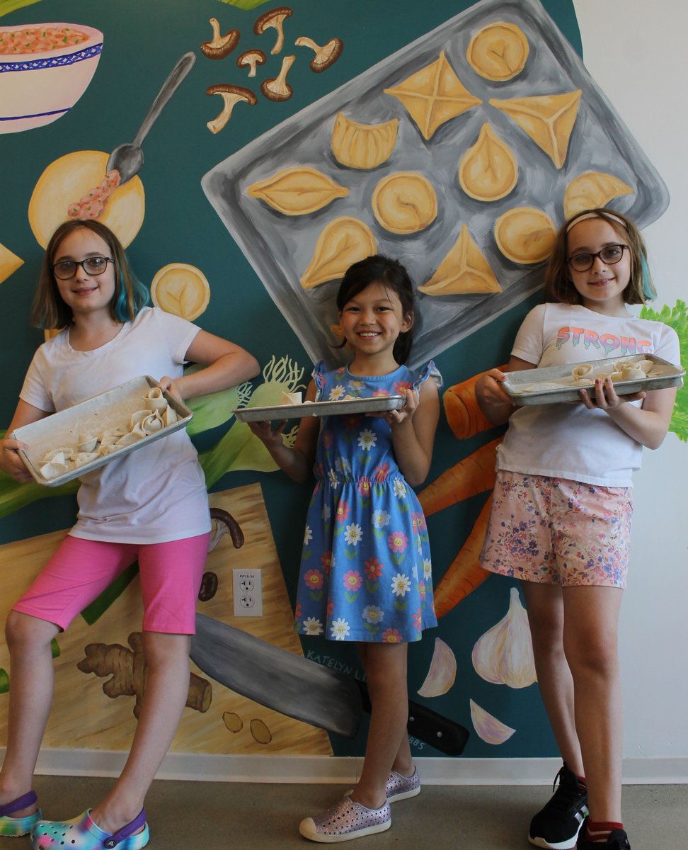 Bring your little chefs to Mei Mei Dumplings for some summer fun at our Kids Dumpling Classes! 🍜👩‍🍳👨‍🍳

Our next kids class is Saturday, Aug 10th: 1:30-3pm 

Get tickets &amp; see our full schedule: meimeidumplings.com/classes