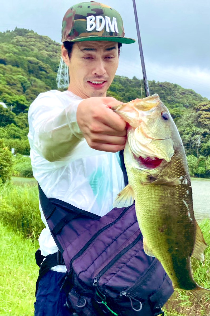 CHIBA_RYO's tweet image. 本日19時からデニ怖新作動画👻

デニ怖史上最恐エピソードです。
我らが心霊スター松下宣夫の狂気に震えて下さい❗️

youtu.be/cx4O1njym14

#心霊
#心霊スポット
#デニスの怖いYouTube