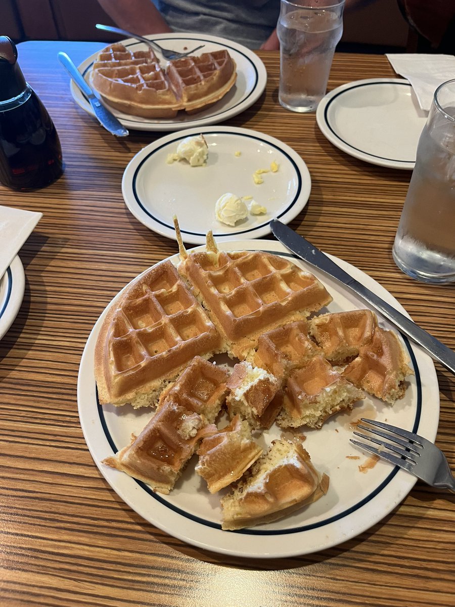 maxrogers_21's tweet photo. Waffle #4 went down nice and easy with mom. The salad was maybe a controversial call but it made me feel refreshed. I could totally go for #5 rn but will probably take an hour break https://t.co/IhFgES0tBg