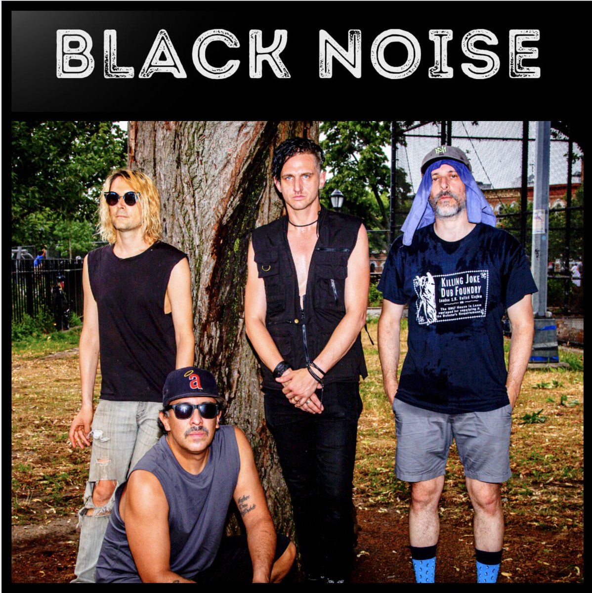 The debut album 'CL.1' from NYC postpunk outfit #Clone gets well-deserved love from #BlackNoiseZine via @RingmasterRevue. Out now via @Littlecloudrec1 ~ clonebk.bandcamp.com/album/cl-1

Get Issue 30 ~ amazon.ca/stores/Black-N…  
Download tinyurl.com/Black-Noize-Zi… <a href="/Desadeist/">Josef Desade</a> <a href="/deadleafecho/">dead leaf echo</a>