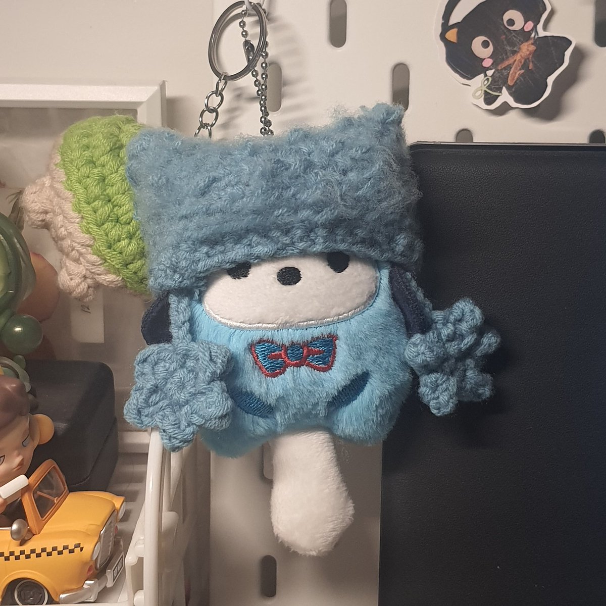 good morning from me, skz, and my son (i crocheted him a new hat !) 🛢🫧