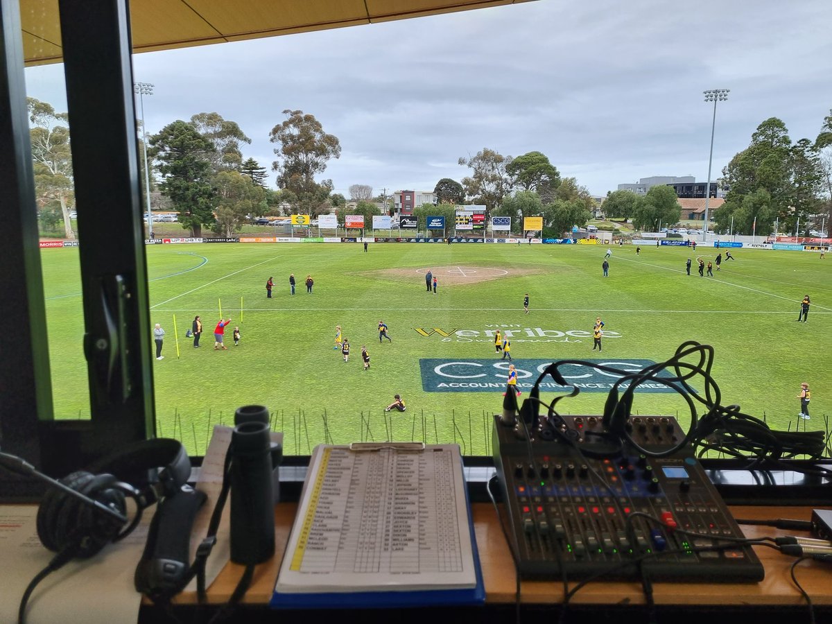 A finals like atmosphere down at <a href="/WerribeeFC/">Werribee FC</a> this afternoon! Low scoring but an engaging contest. Live coverage continues on afl.com.au <a href="/VFL/">VFL / VFLW</a> <a href="/SouthportSharks/">Southport Sharks AFL</a>