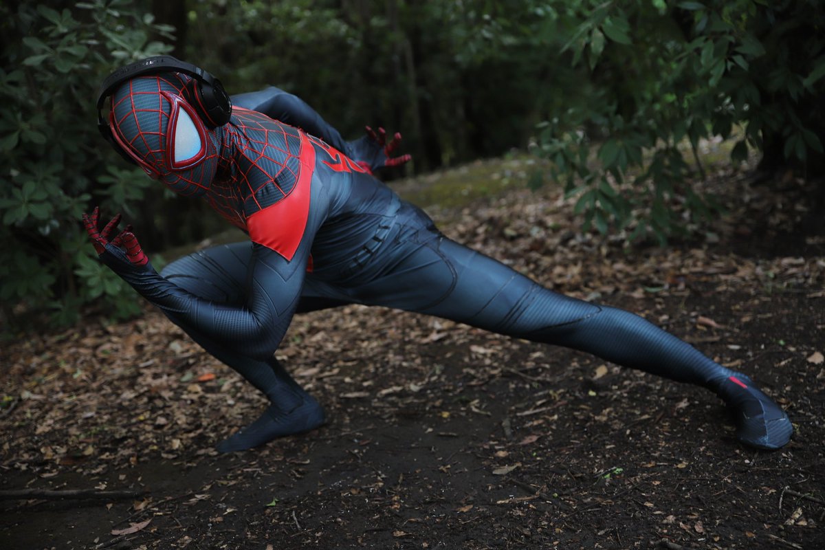 Blakwire's tweet photo. #スパイダーマンの日

So much fun to cosplay miles 😊 https://t.co/QGN98d8EkU
