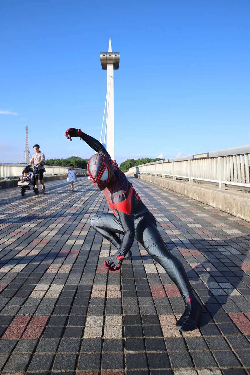 Blakwire's tweet photo. #スパイダーマンの日

So much fun to cosplay miles 😊 https://t.co/QGN98d8EkU