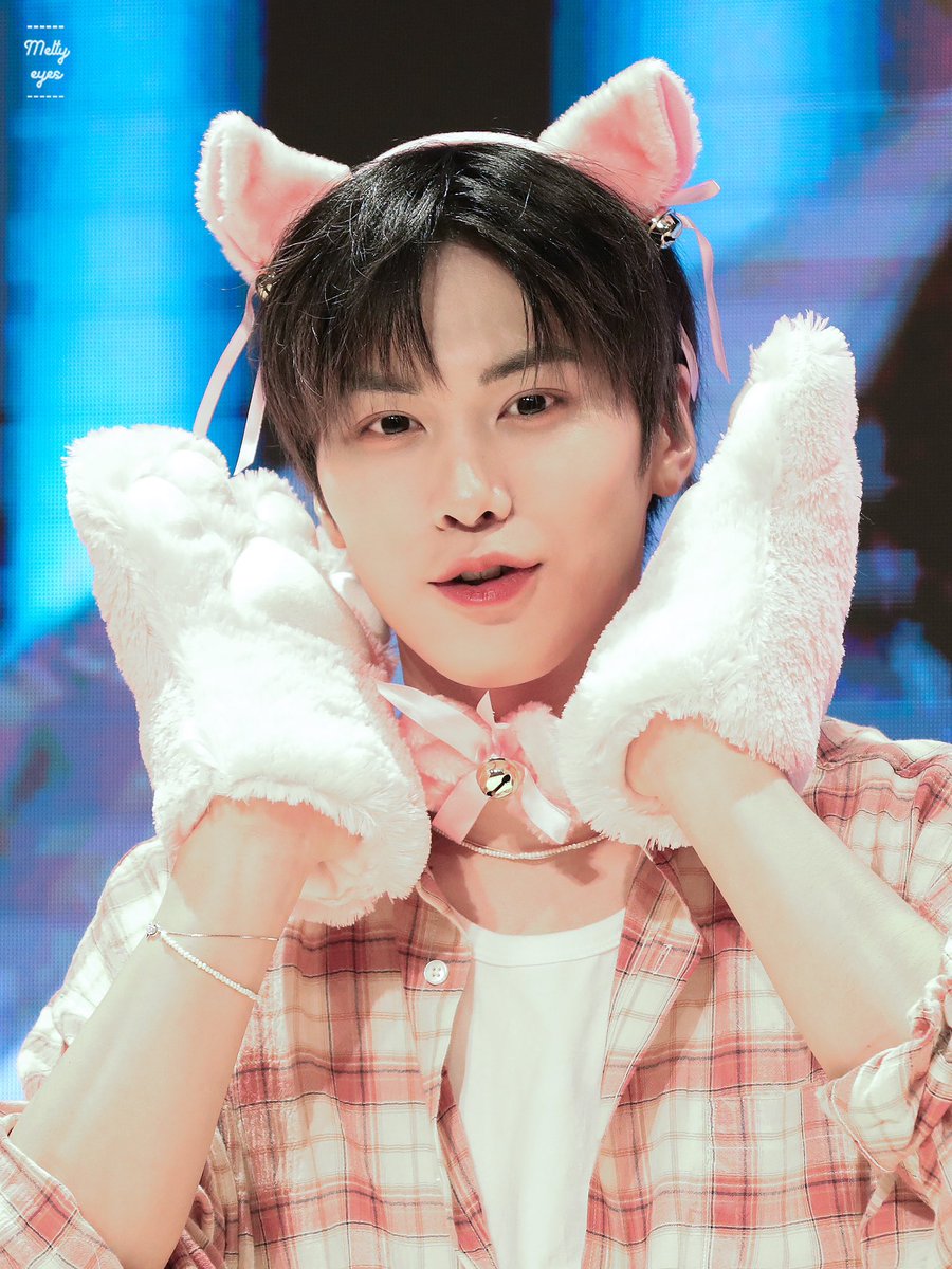 Melty_eyes's tweet photo. 240727 점프업 대면팬싸

🐺vs😽

#ROCKY #라키 #ラキ 
#BLANK #JEALOUSY
@p_rockyent https://t.co/goY2idU7wC