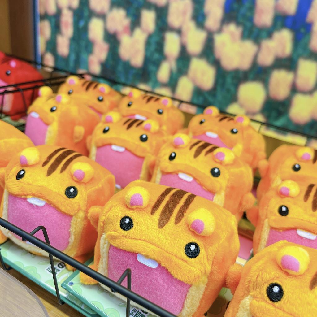 あの！ぐるり森のハムスタンがぬいぐるみになっちゃった⭐️！！！ 肩