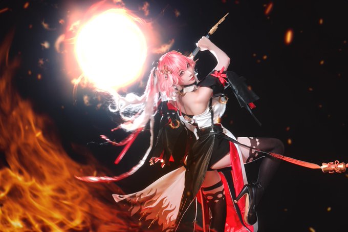 Twitterのコスプレ画像17