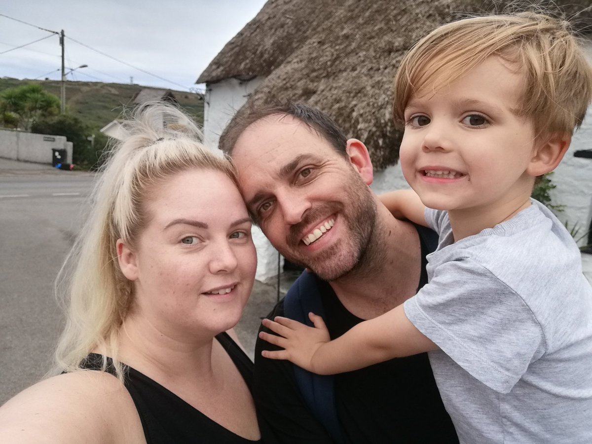 devz79's tweet image. Im an RAF Veteran, but according to @Keir_Starmer 

Apparently, I ’m a ‘far right thug’ 

I want to follow fellow ‘far right thuggish’ ordinary UK citizens

Please like,repost, and follow ❤️

#FarRightThugsUnite #TwoTierKeir