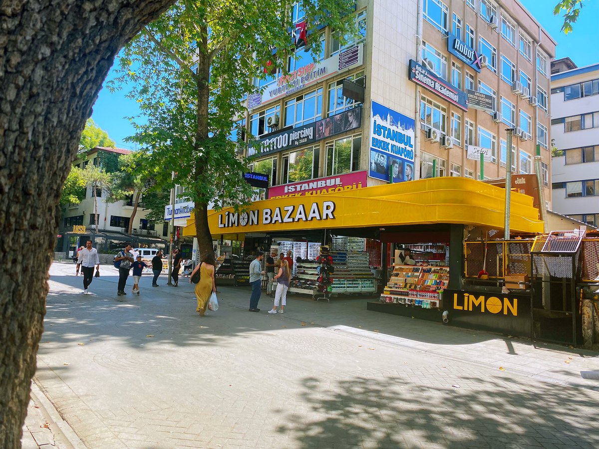 Your daily dose of Ankara 🍋