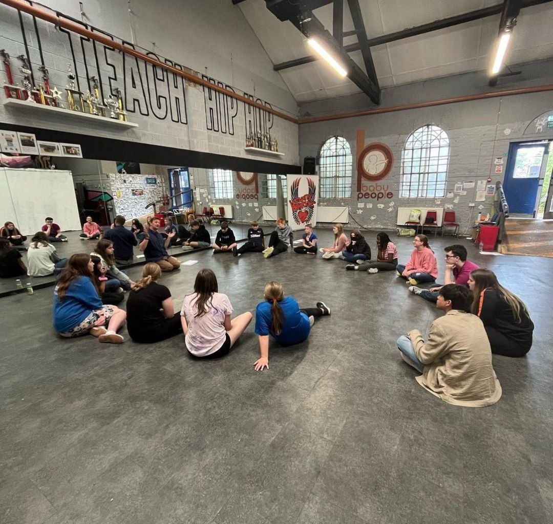 DerbyCC's tweet image. There are still spaces left at Holiday Activities and Food provider Baby&apos;s People!🖌️🎵

Activities, music making, fun, games, painting and much more! Every Monday till Thursday, 12 noon till 4pm until 22 August for children between 10-16 years old. 👉 orlo.uk/0VlRJ