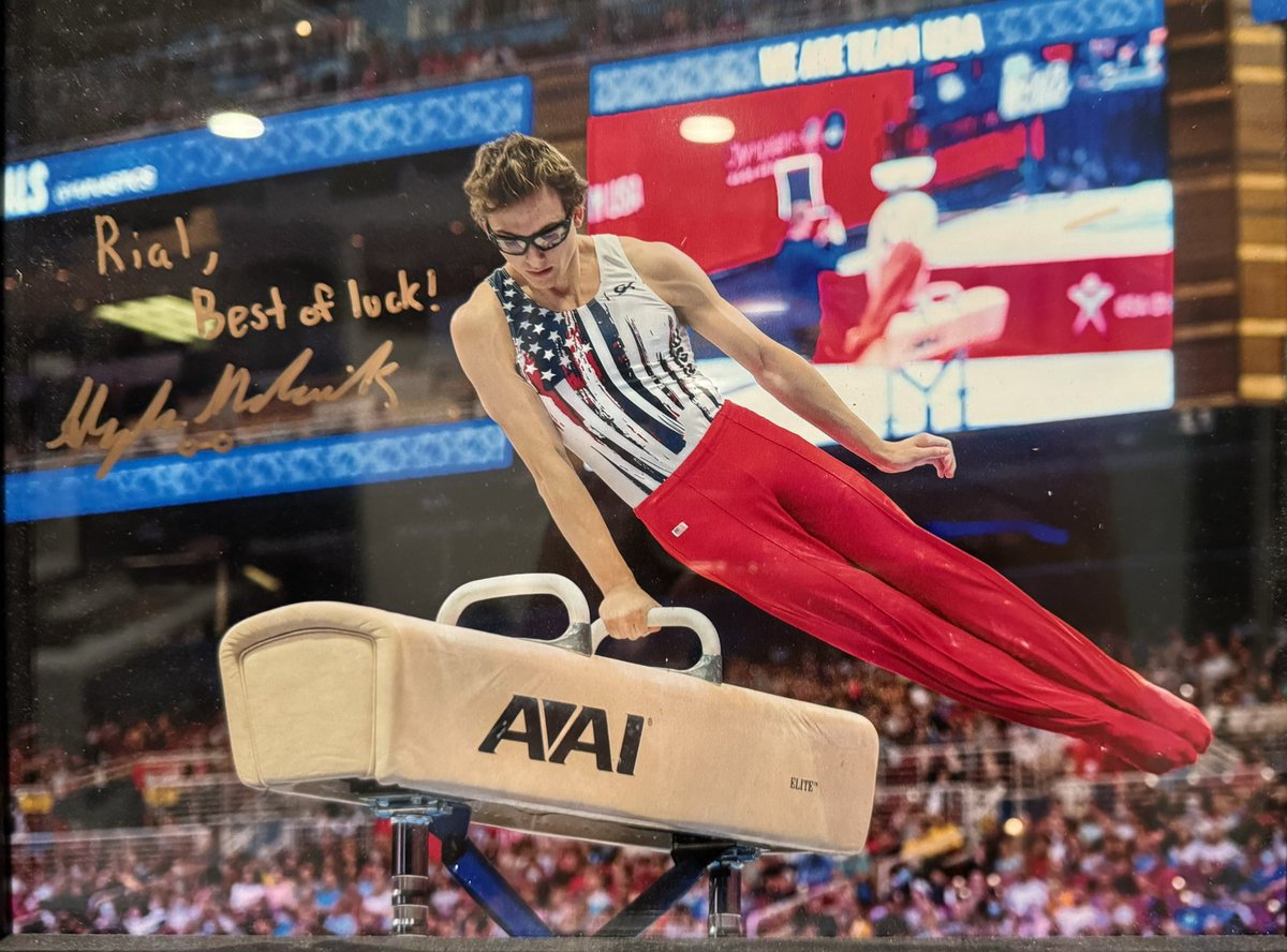 ErinShriverMD's tweet photo. @DGlaucomflecken @DGlaucomflecken Thx for highlighting  @GymnastSteve! Awesome that he’s using this moment to raise awareness of eye conditions (&amp; men’s #gymnastics). This signed photo was my #gymnast son’s favorite Xmas present in 2021. Cheering @GymnastSteve on from Iowa City! https://t.co/khcsYkATqd
