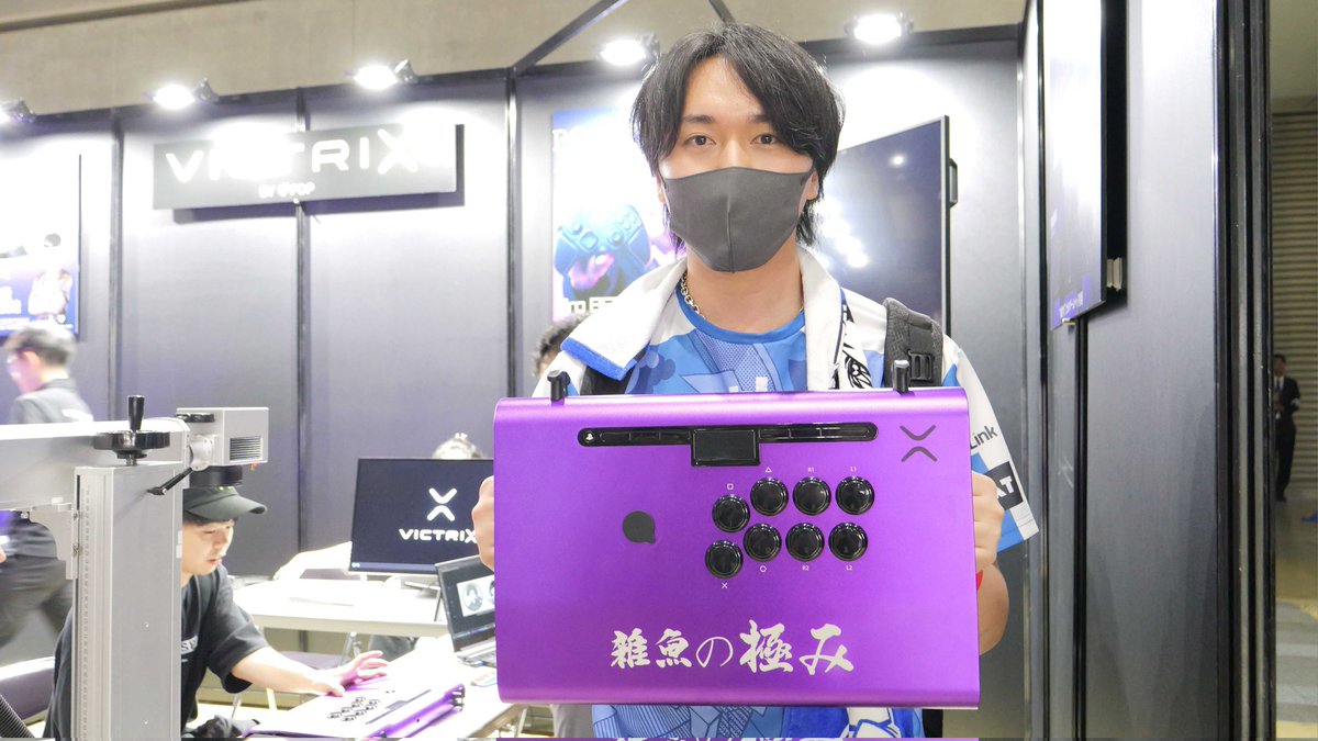 本日はこの時買ったVictrix PRO FSのレビュー動画をUPしました。 世界