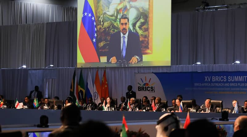 Rusia invita a Venezuela a reunión BRICS Outreach/BRICS Plus

#PaísDeOchoEstrellas  

vtv.gob.ve/rusia-invita-v…