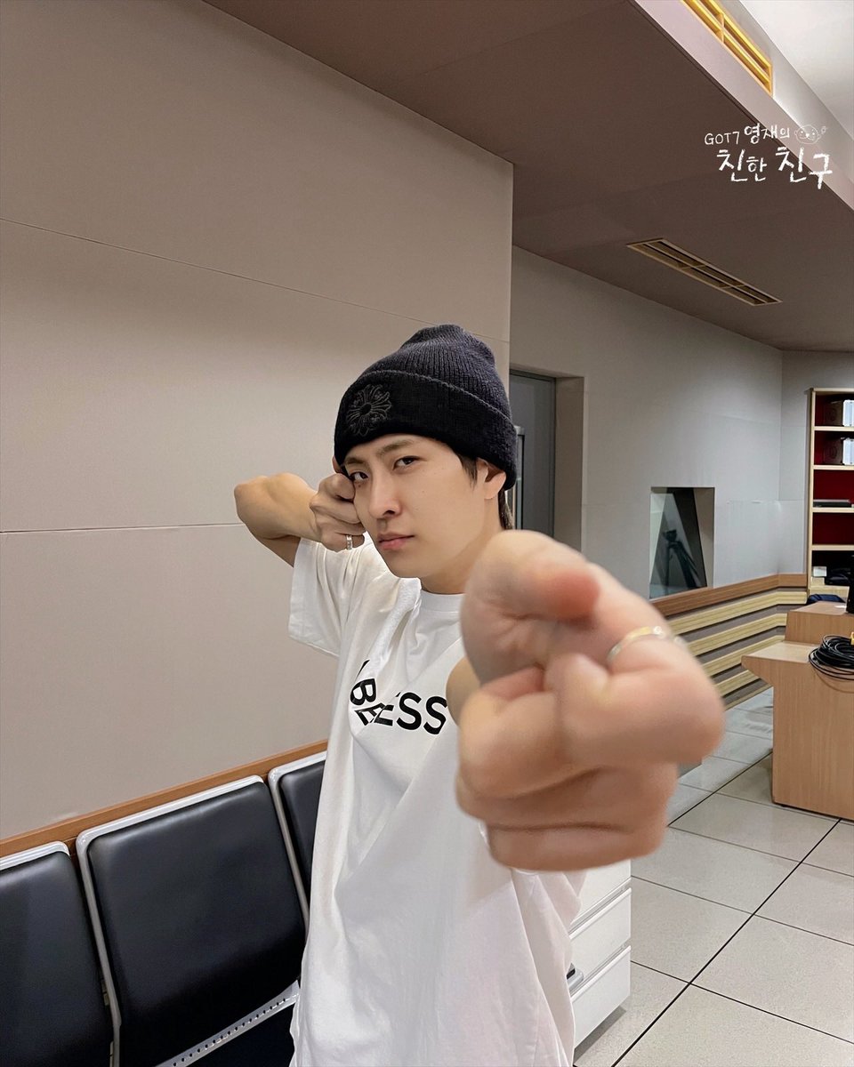 mbcbf_ever's tweet photo. 🦦친친🦦

양궁선수! 또는 큐피트로 변신한 달디 🦦💘
쏠메들의 마음을 저격 중 헤헿

#MBC #RADIO #GOT7영재의친한친구 #친한친구 #친친 #달친친 #달디 #GOT7 #갓세븐 #영재 #YOUNGJAE https://t.co/z16GaDBxta