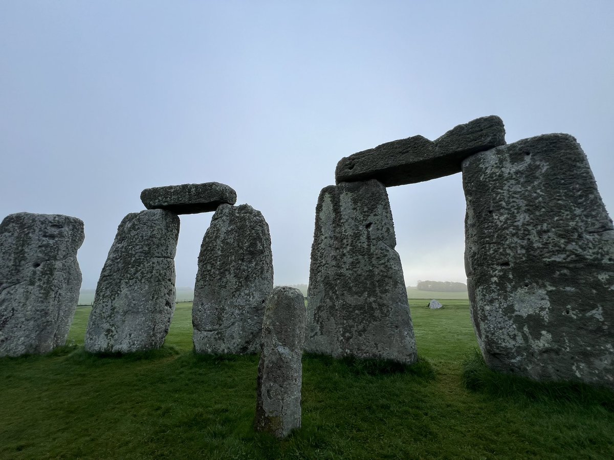 ST0NEHENGE's tweet photo. Sunrise at Stonehenge today (3rd August) was at 5.35am, sunset is at 8.49pm 🌧️ https://t.co/C9vzZGba4s